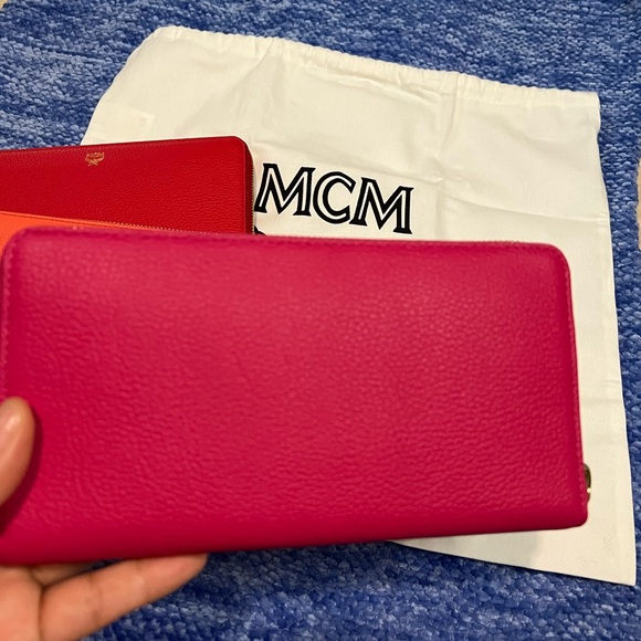 MCM WALLET - Picture 3 of 8